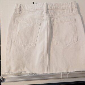 Brand New EAC Betty Skirt White Size 2 US